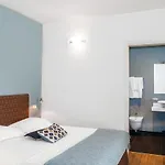 Spluga Sosta & 4*