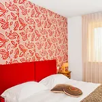 Hotel Spluga Sosta & 4*