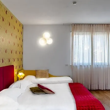 Spluga Sosta & 4* Dubino