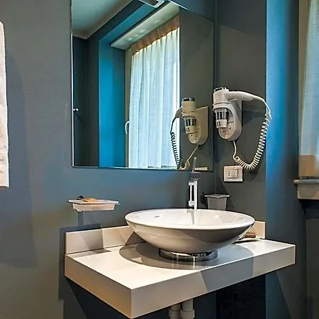 Hotel Spluga Sosta & Dubino