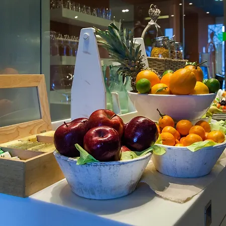 מלון Spluga Sosta &