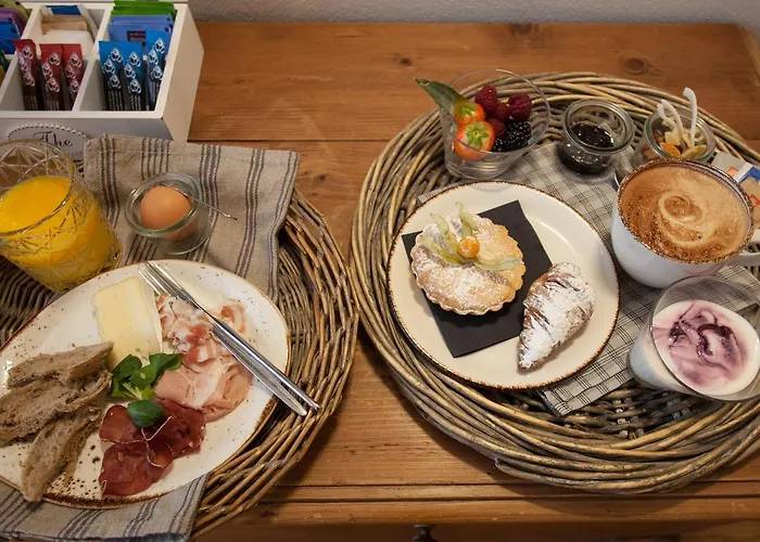 Spluga Sosta & Hotel Dubino