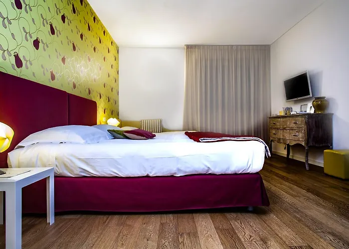 Hotel Spluga Sosta & 4*